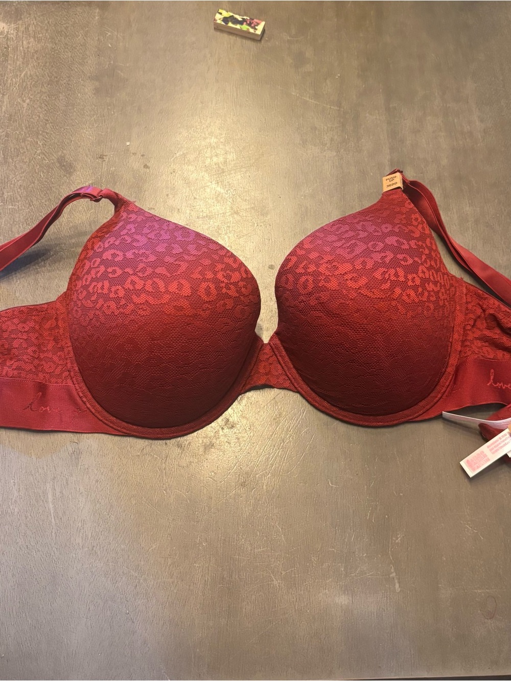 Victoria's Secret Red Lace Leopard-Print T-Shirt Bra